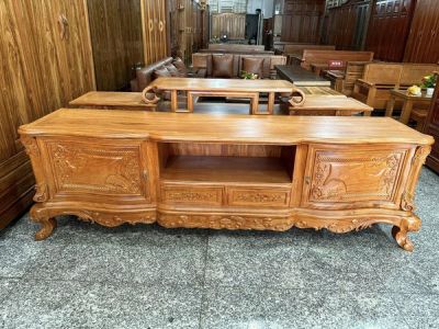 Kệ tivi gỗ Gõ Đỏ mẫu Nu y 2m2